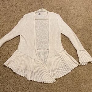 Ladie's Flutter Sleeve Swing Style Waist Open Front Cardigan Sweater Sz. S/M